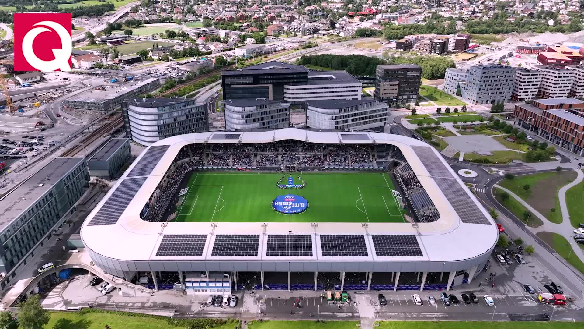 Solceller SR Bank Arena med Viking med bård
